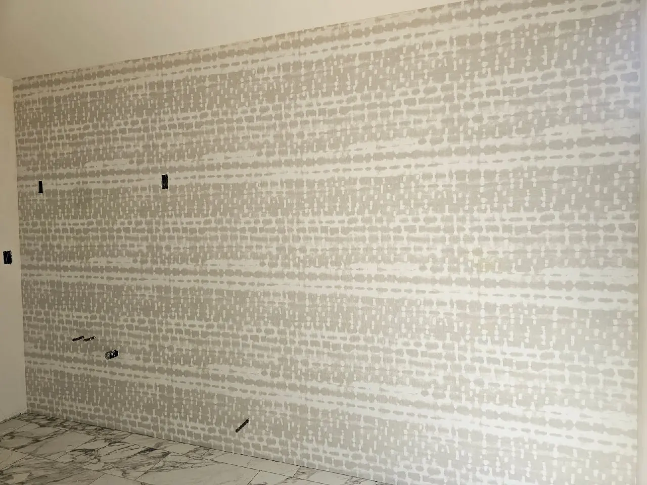 Wallpaper installation service in Paterson, NJ
